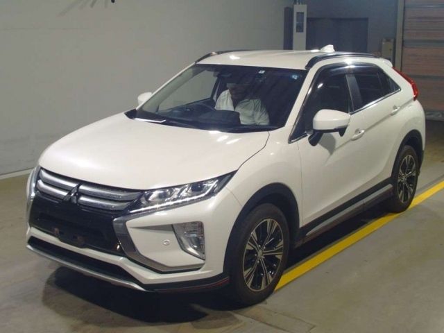 100 MITSUBISHI ECLIPSE CROSS GK1W 2018 г. (TAA Yokohama)